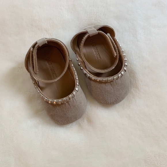 Old Navy Other - Old Navy Baby Shoes
